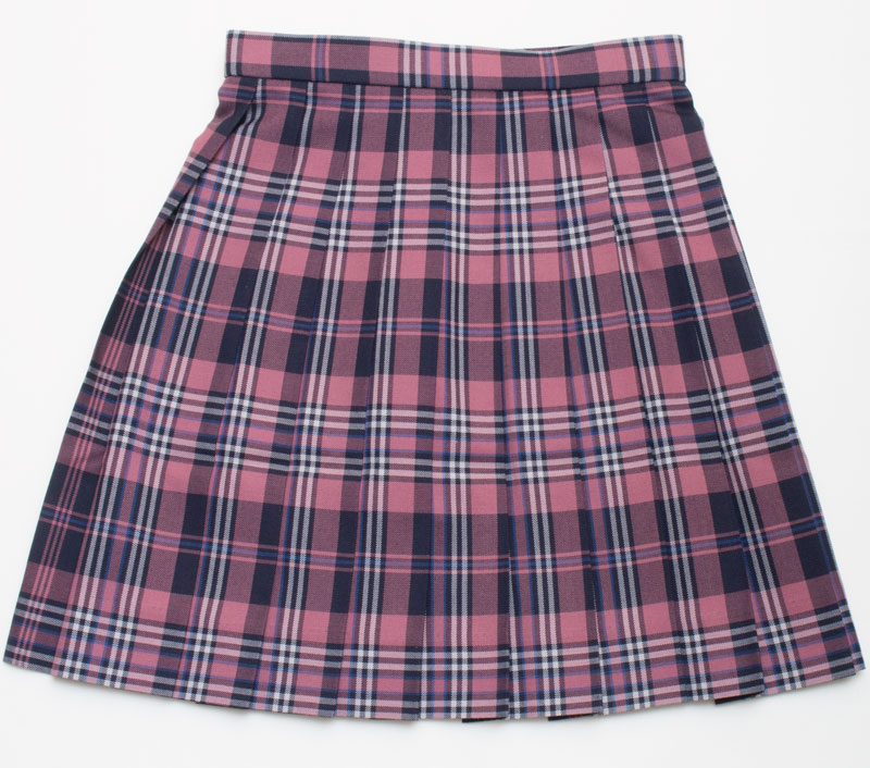 KR307 中庭でランチ　～ピンク・紺・白スリーシーズンスカート
