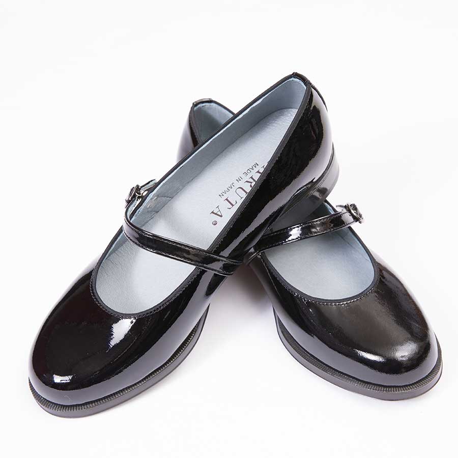 HARUTA #SF341 本革エナメルストラップシューズ（2E） 黒（HS）